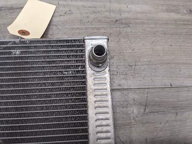 18-24 OEM BMW G12 G14 G16 G30 F90 F93 M5 M8 Second Auxiliary Coolant Radiator