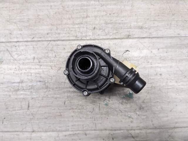 16-24 OEM BMW F90 G11 G12 G30 M5 Engine Electric Auxiliary Water Coolant Pump