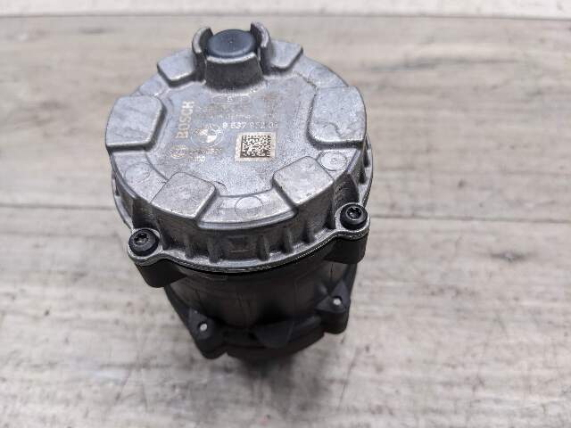 16-24 OEM BMW F90 G11 G12 G30 M5 Engine Electric Auxiliary Water Coolant Pump