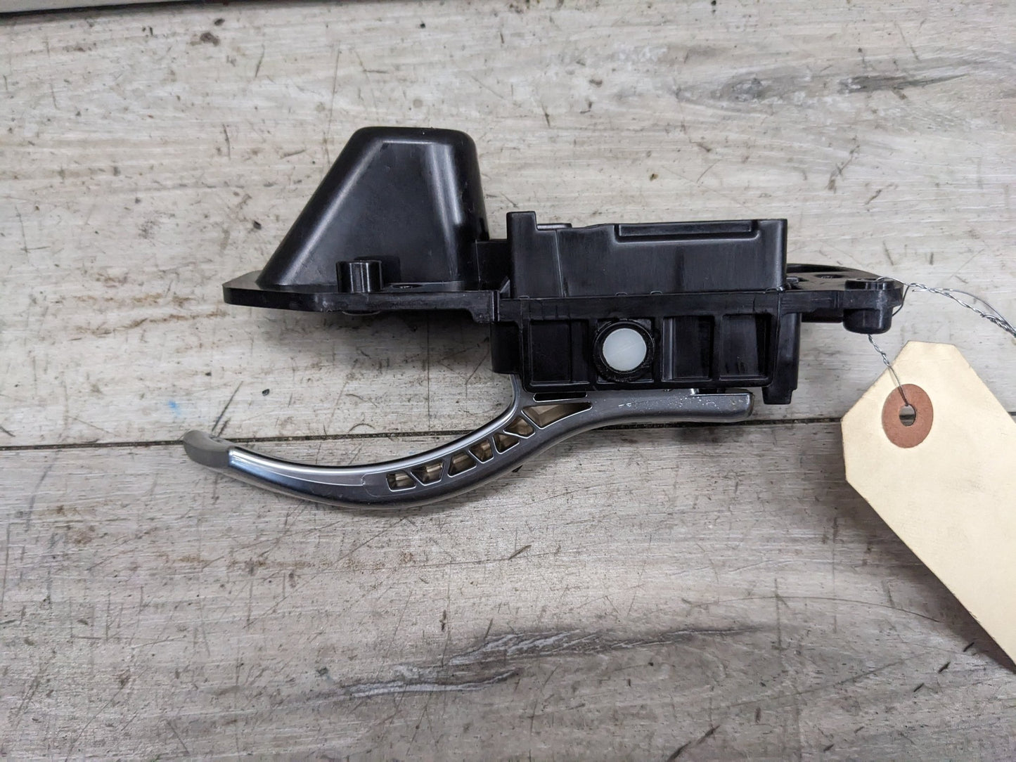 16-21 OEM BMW G11 G12 740 750 M760 Rear Left Inner Door Handle Interior