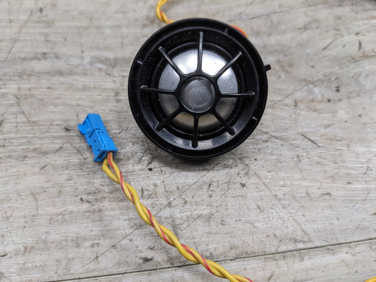 OEM BMW F30 F82 F32 F80 F83 F22 Harman Kardon Top-hifi Loud Speaker Tweeter