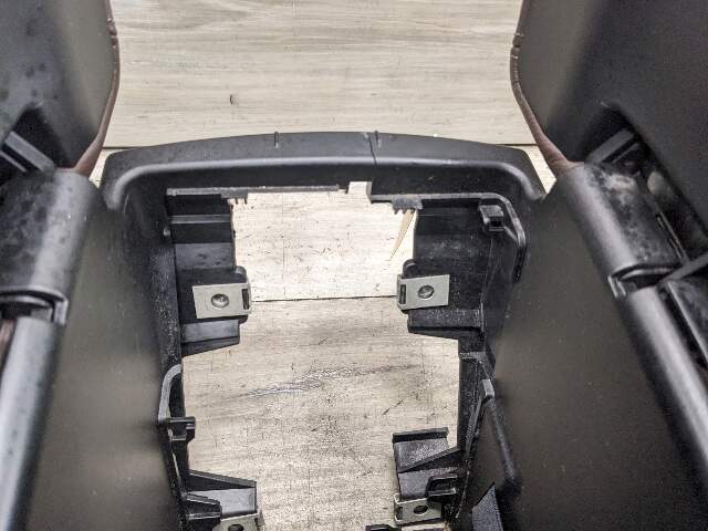 12-19 OEM BMW F15 F16 F85 F86 X5 X6 M Front Center Console Arm Rest Leather