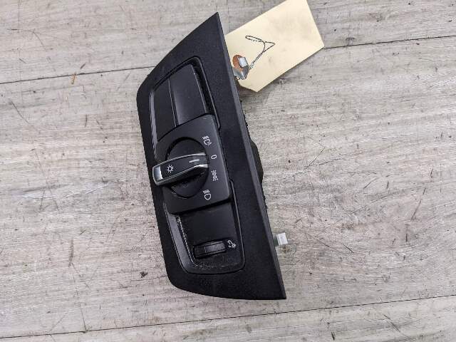 15-20 OEM BMW M3 M4 F80 F82 Headlight Switch Control Panel Light Module BLACK