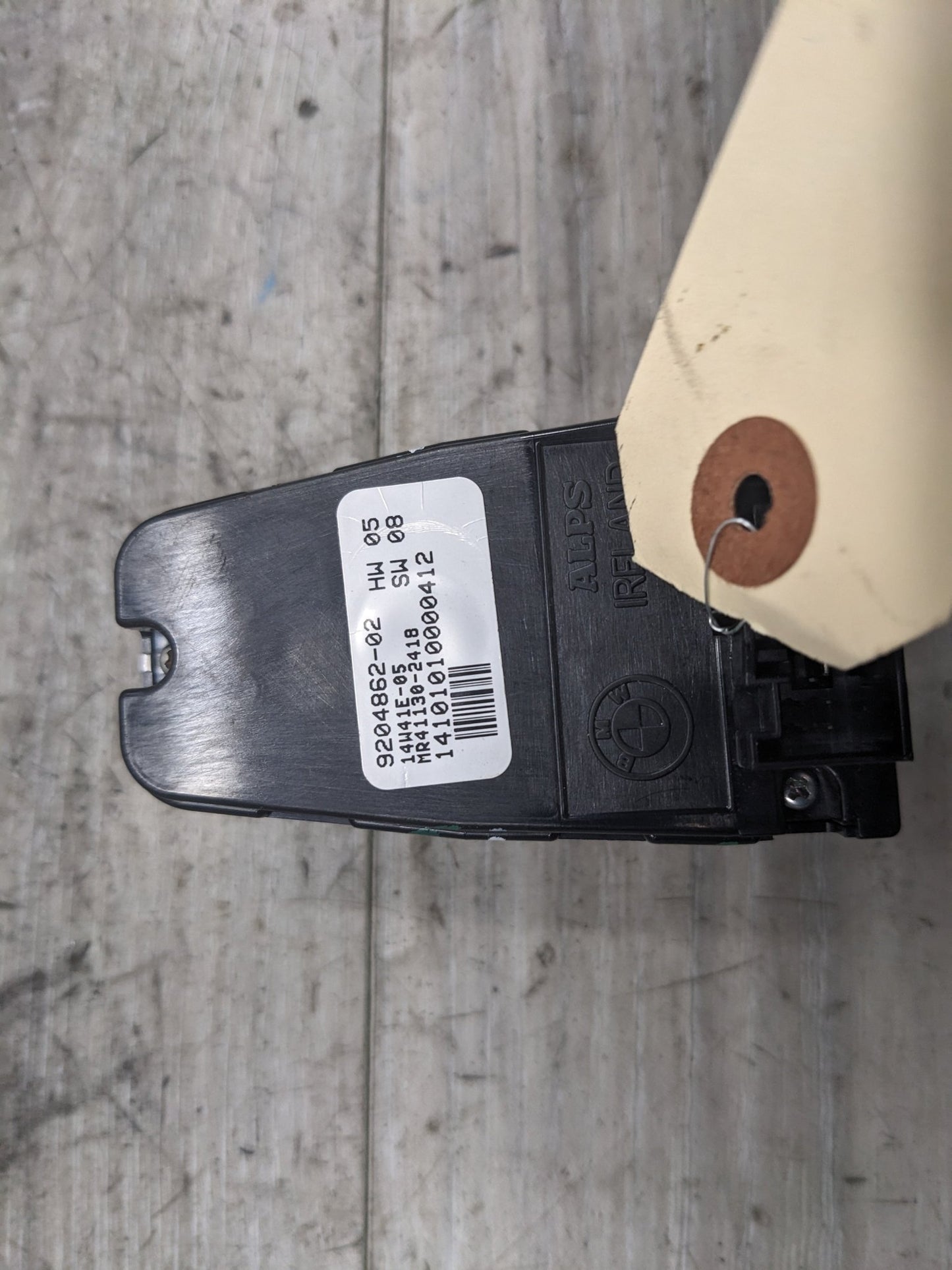 10-18 BMW F01 F02 F06 F07 Rear Window Regulator Sun Shade Control Switch