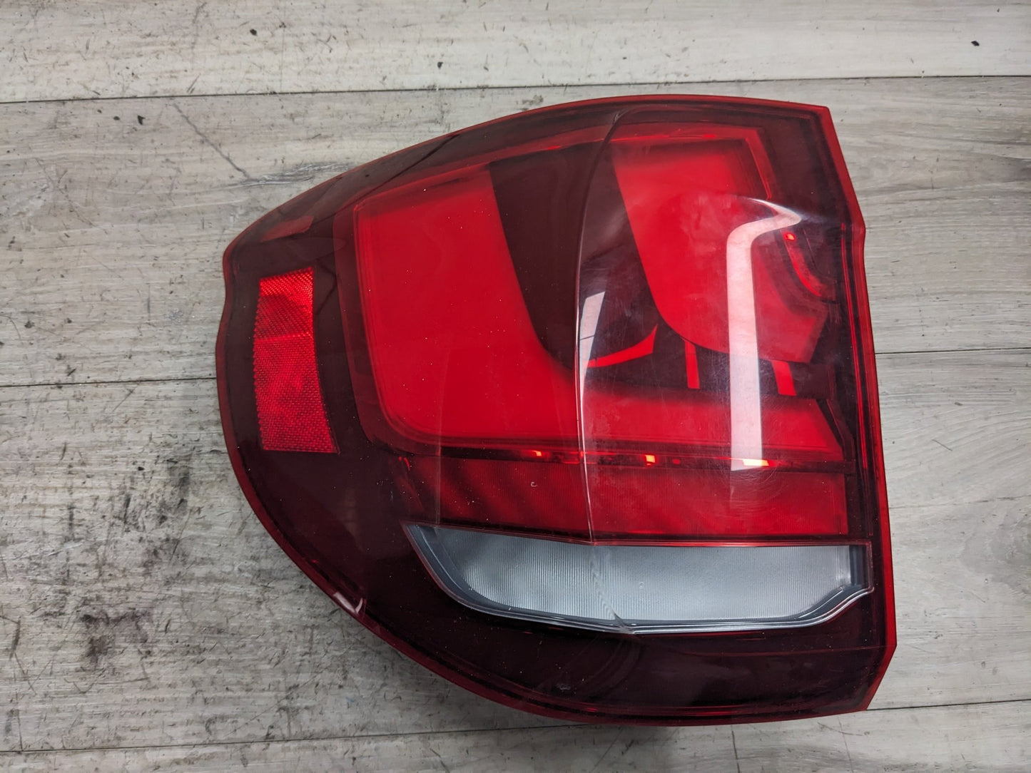 14-18 OEM BMW F15 F85 X5 X5M Rear Left Driver Side Outer Stop Tail Light
