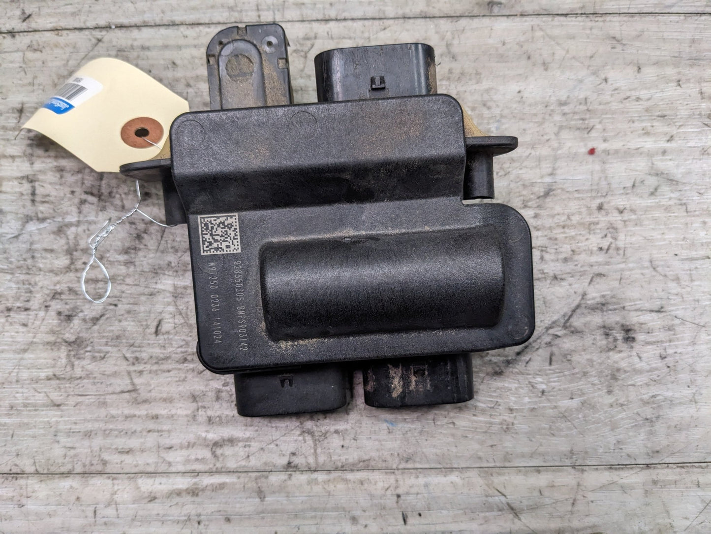 14-18 OEM BMW F15 F16 X5 X6 Battery Distribution B+ Junction Terminal Module