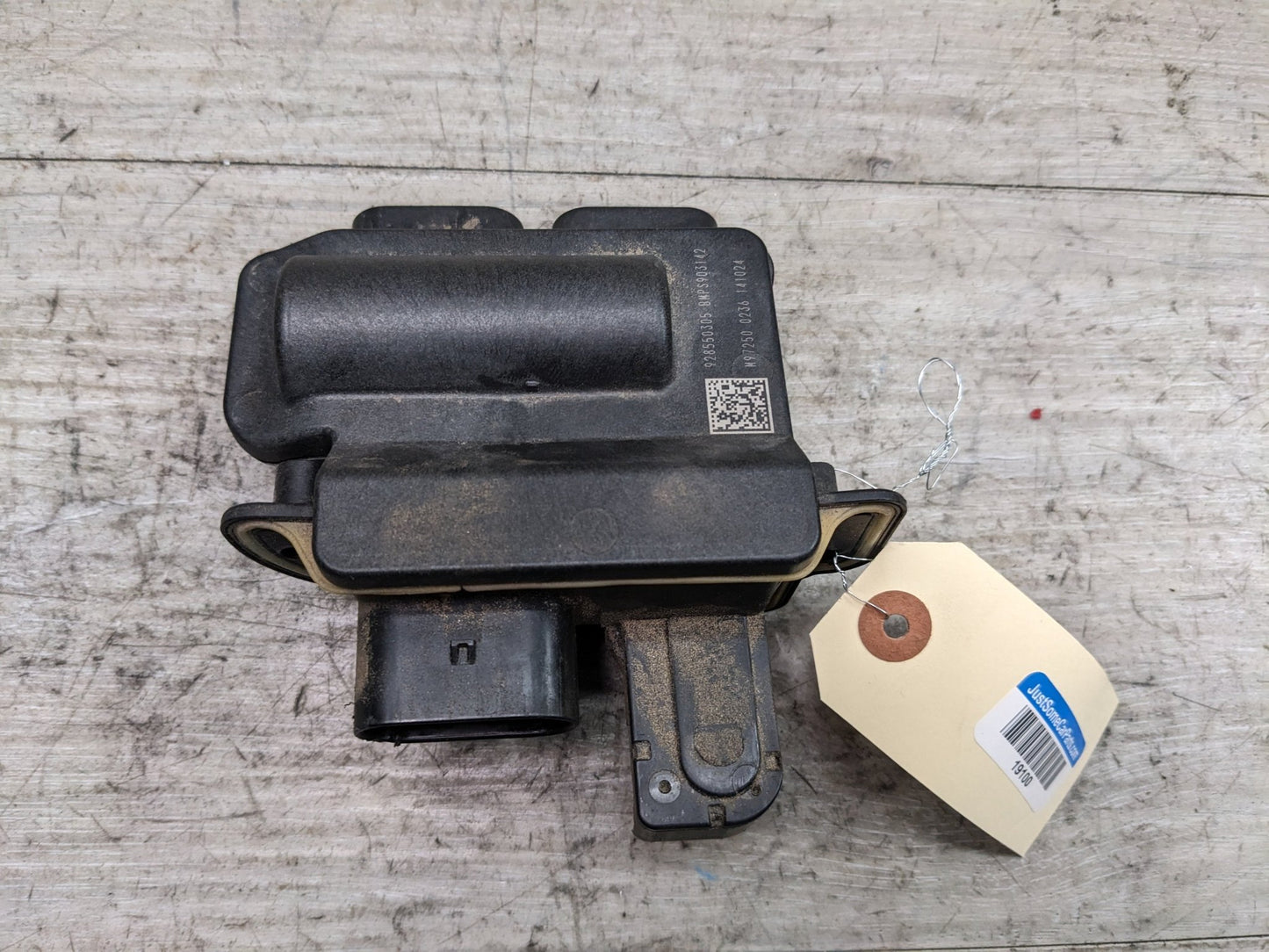 14-18 OEM BMW F15 F16 X5 X6 Battery Distribution B+ Junction Terminal Module