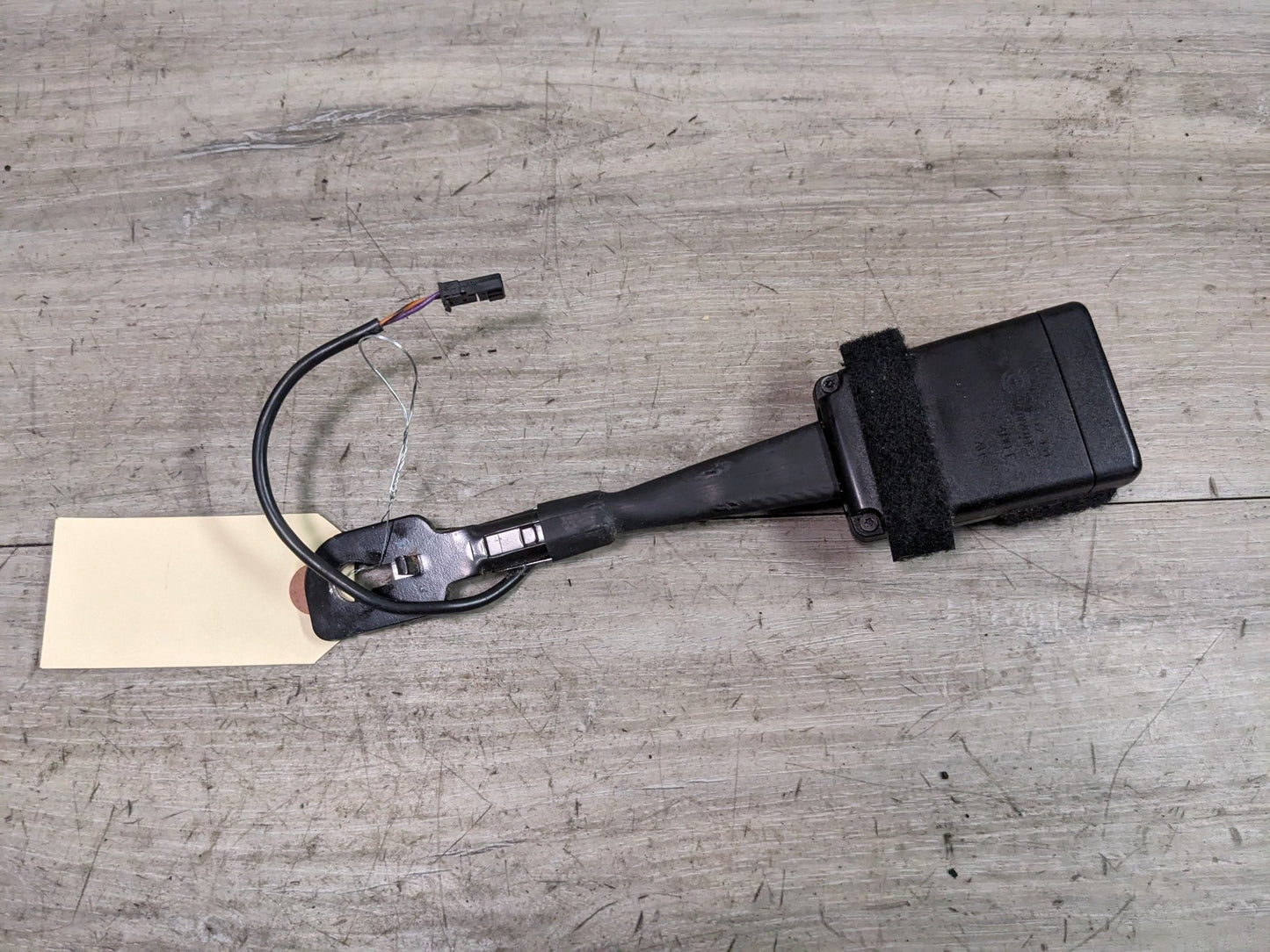 OEM BMW F15 F16 F85 F86 X5 X6 Front Left Driver Right Passenger Seat Belt Buckle