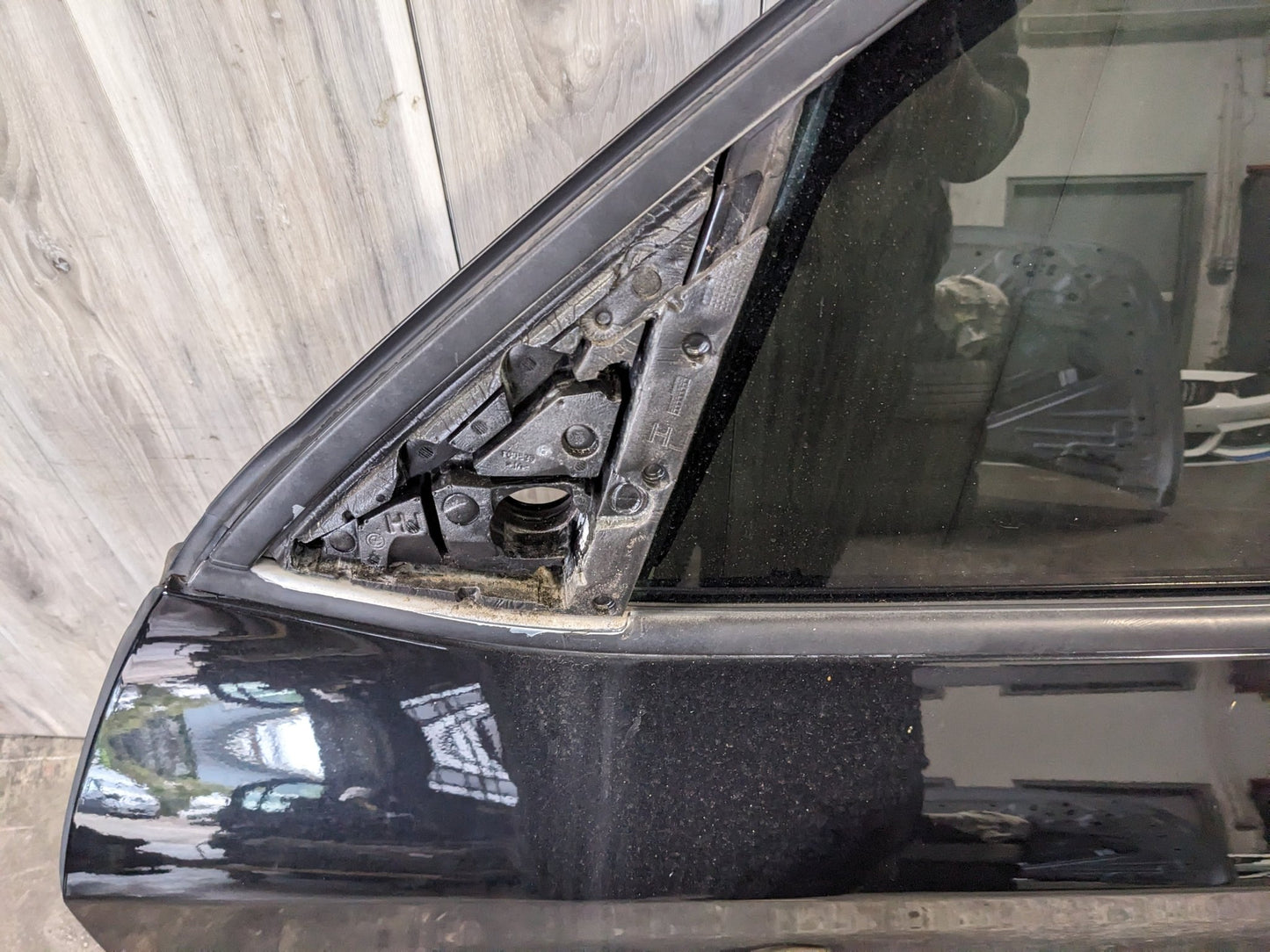14-18 OEM BMW F15 X5 F85 X5M Front Left Driver Door Shell Panel Black