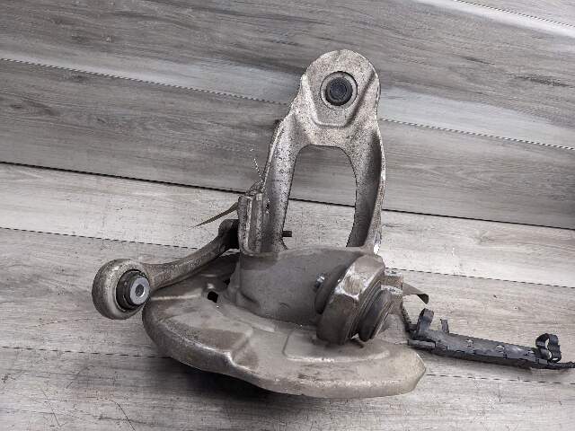 OEM BMW F85 F86 F15 F16 X5 X6 Rear Right Side Spindle Hub Carrier Knuckle