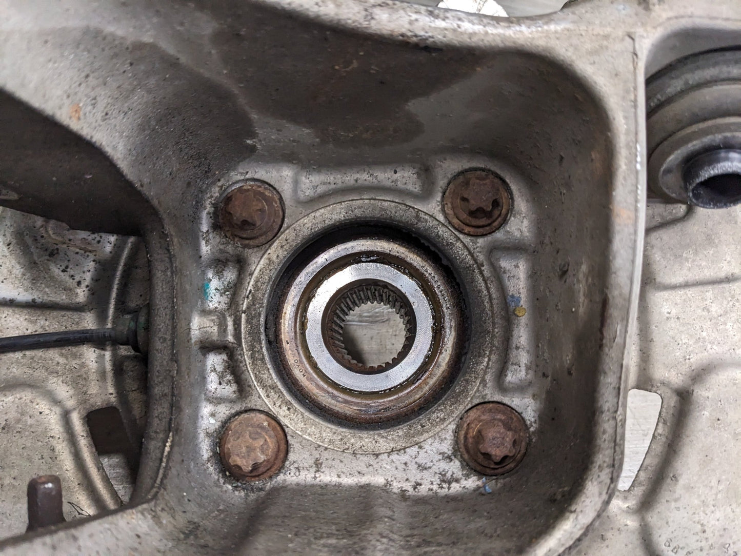 OEM BMW F85 F86 F15 F16 X5 X6 Rear Right Side Spindle Hub Carrier Knuckle