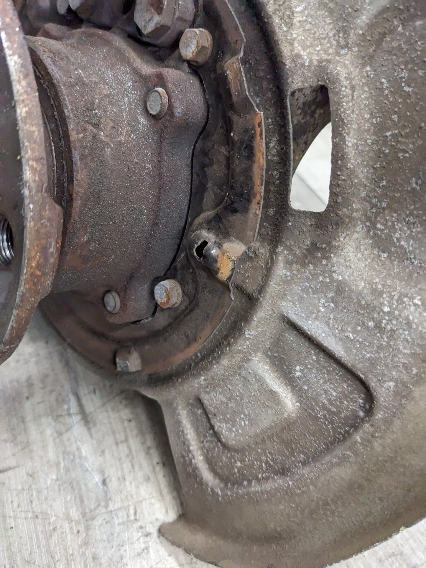 OEM BMW F85 F86 F15 F16 X5 X6 Rear Left Side Spindle Hub Carrier Knuckle
