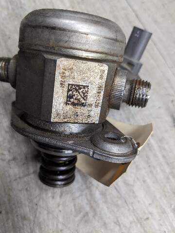 11-15 OEM BMW E88 E92 F30 F10 F12 X1 X6 Engine N55 HPFP High Pressure Fuel Pump