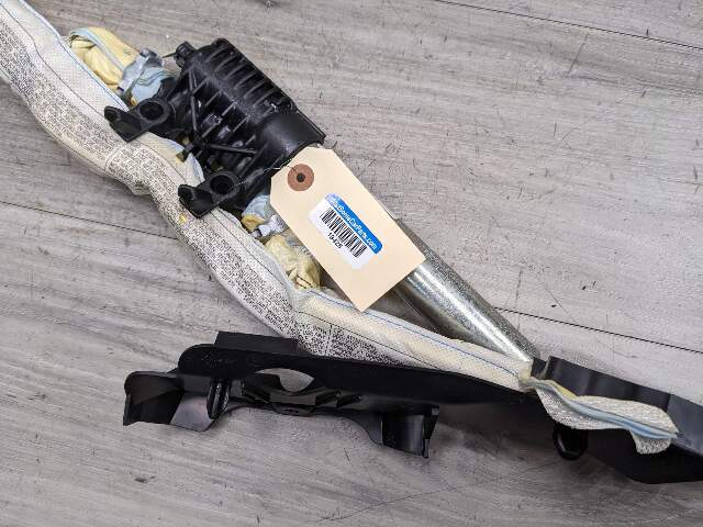 OEM BMW E82 E88 E92 E93 E90 135 335 Rear Engine Turbo Air Duct Inlet