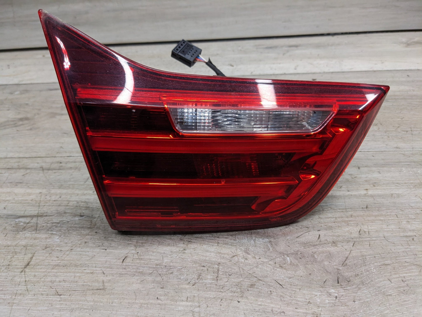 14-17 OEM BMW F32 F33 F36 F83 M4 Rear Left Driver Side Inner Tail Light