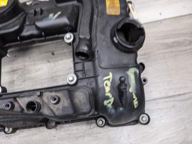 OEM BMW E82 E88 E90 E92 F22 F23 F30 F32 F33 F36 N55 Cylinder Head Valve Cover