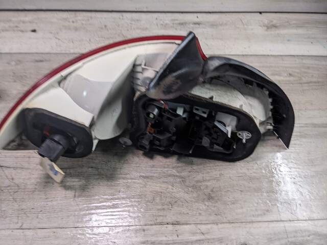 08-11 OEM BMW E82 E88 128 135 Rear Right Passenger Outer Tail Light Stop Light