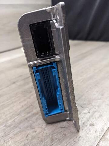 06-17 OEM BMW E82 E88 E90 E92 F10 High Basis SVS MULF2 Becker Bluetooth Module