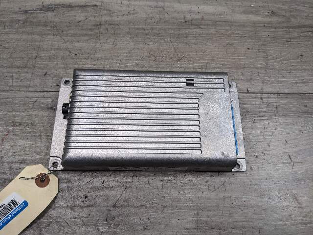 06-17 OEM BMW E82 E88 E90 E92 F10 High Basis SVS MULF2 Becker Bluetooth Module