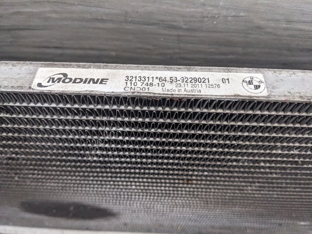 OEM BMW E82 E90 E93 135i 335i N54 N55 AC Air Conditioning Condenser Radiator