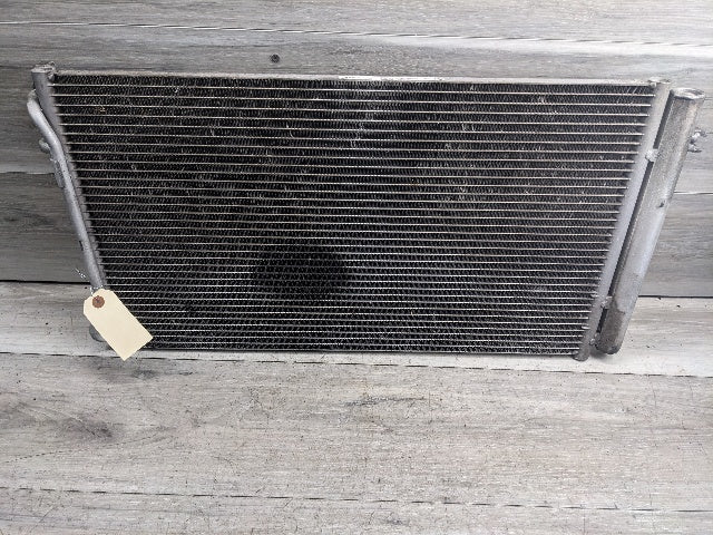 OEM BMW E82 E90 E93 135i 335i N54 N55 AC Air Conditioning Condenser Radiator