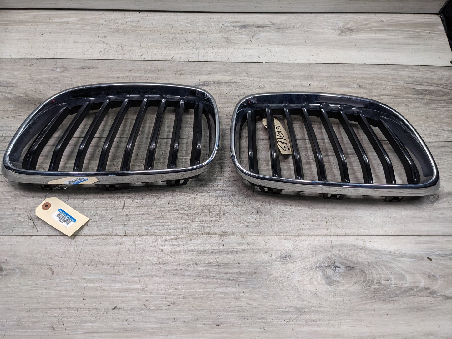 14-20 OEM BMW F22 F23 M325 M240 Front Left Right Upper Bumper Kidney Grills