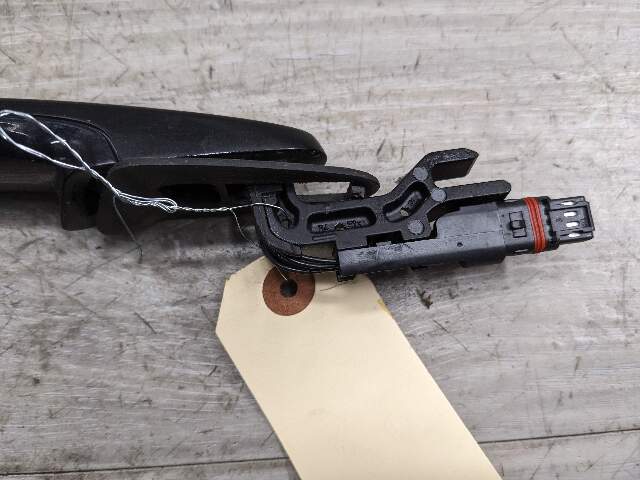 OEM BMW F30 F36 F32 F83 M3 M4 COMFORT ACCESS Front Passenger Door Handle Black
