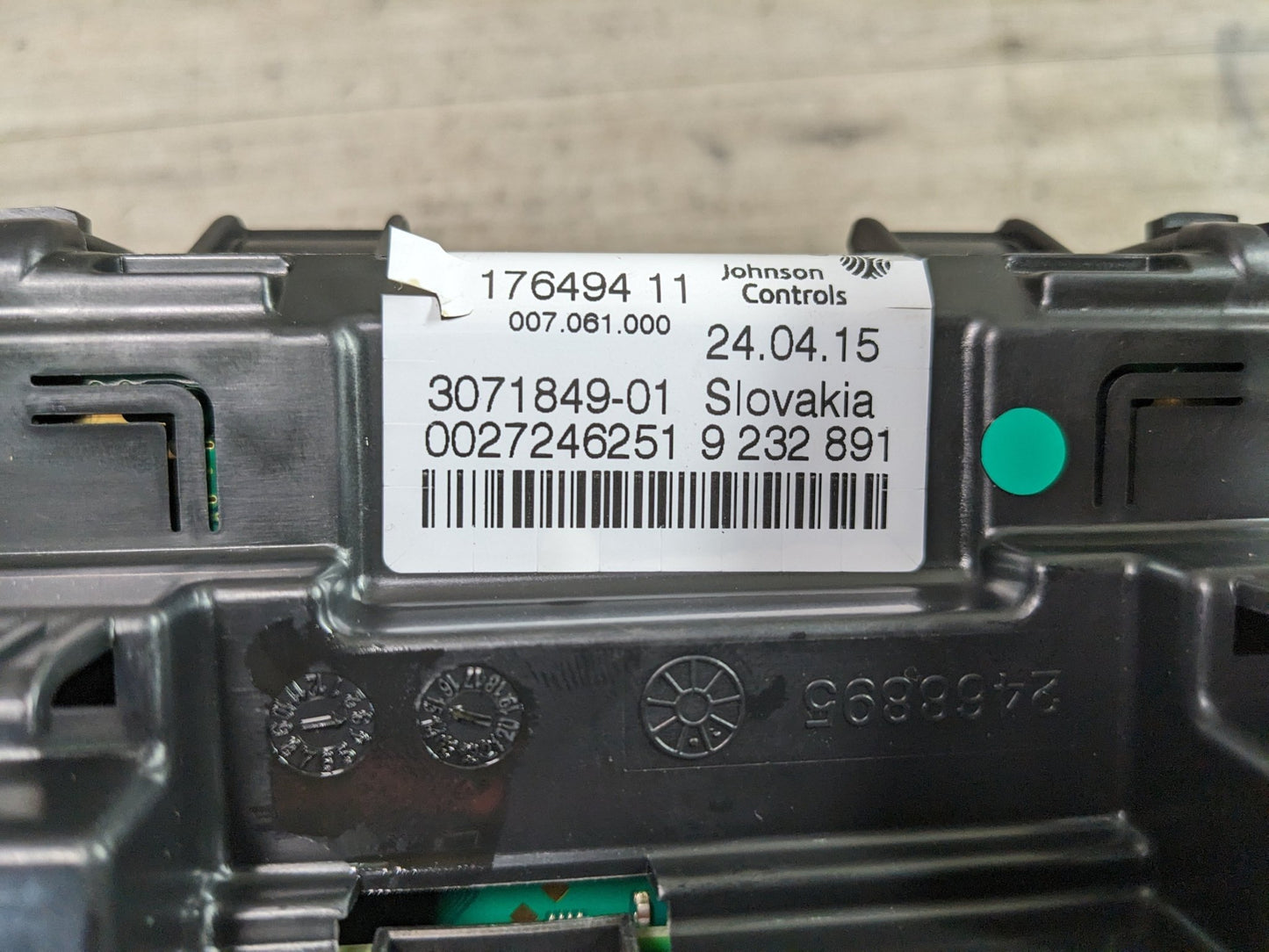 14-17 OEM BMW F22 F23 228 M235 M240 Speedometer Instrument Cluster Siemens VDO