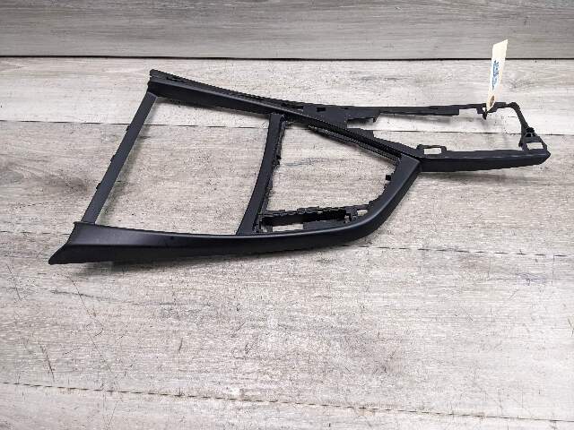 14-16 OEM BMW F22 F23 F87 M2 LCI Center Console Cup Holder Trim Cover Black
