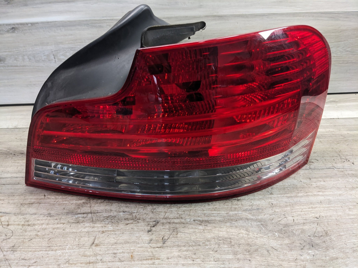 08-11 OEM BMW E82 E88 128 135 Rear Right Passenger Outer Tail Light Stop Light