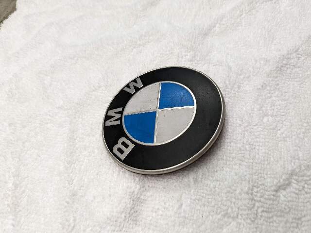 Genuine BMW F22 F30 F32 F80 E90 M2 M3 M4 Rear Trunk Lid Round Emblem 74mm*
