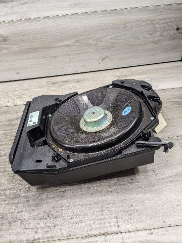 OEM BMW F22 F36 F30 F33 F34 230 335 428 435 Sub Subwoofers HiFi Audio Speaker