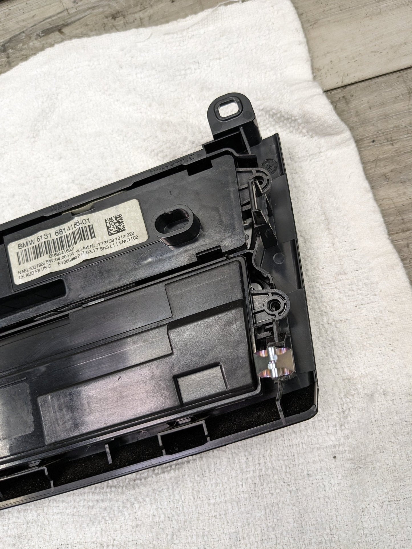 12-16 OEM BMW F22 F23 F32 F30 M4 M3 AC Heater Control Panel Radio Media Buttons