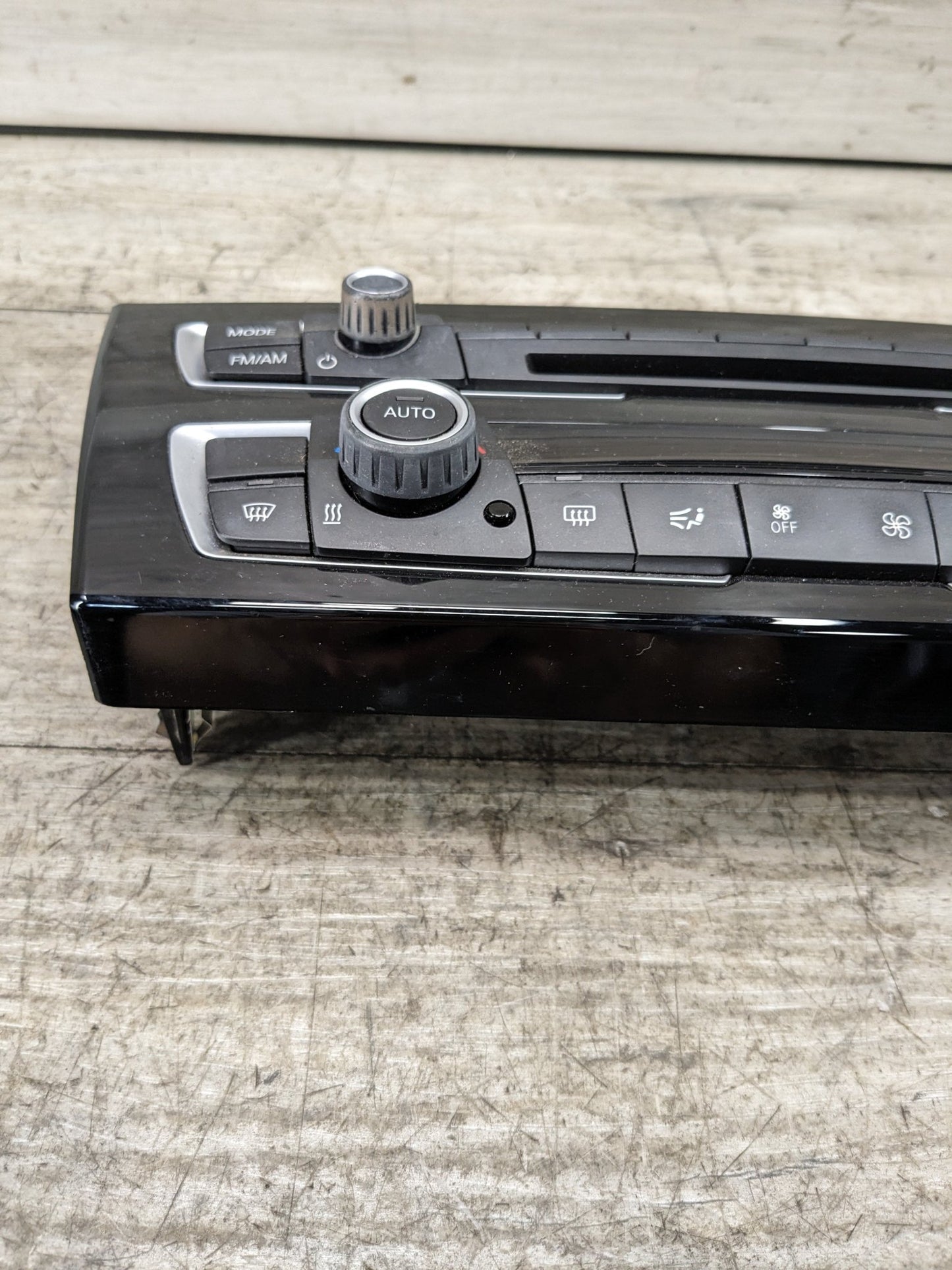 12-16 OEM BMW F22 F23 F32 F30 M4 M3 AC Heater Control Panel Radio Media Buttons