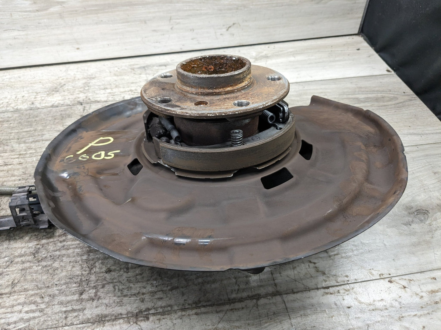 14-20 OEM BMW F22 F23 Rear Suspension Right Knuckle Wheel Hub Spindle Bearing