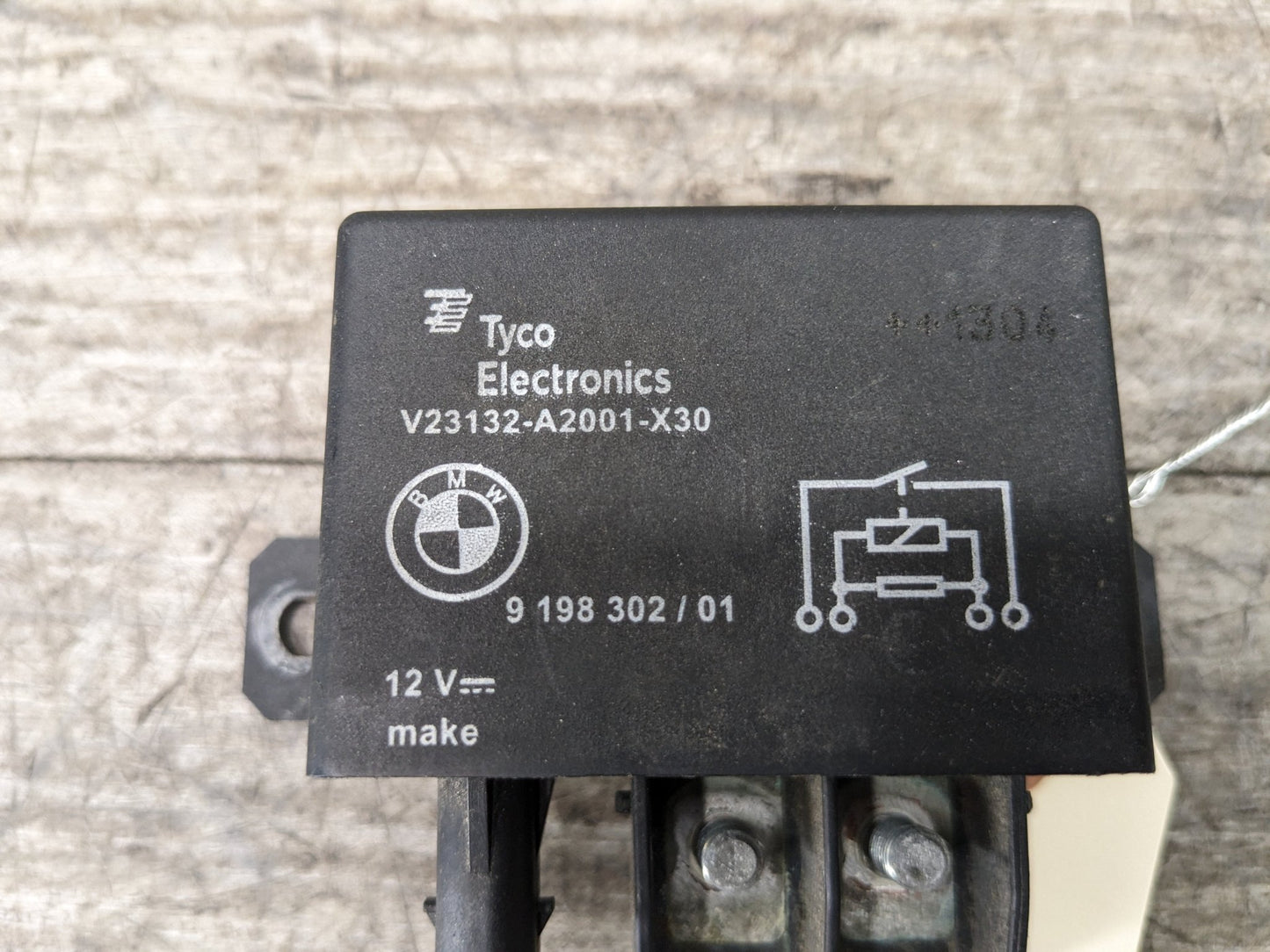 OEM BMW F10 F13 F02 F30 F32 F06 F80 F82 M3 M4 M6 Cooling Fan Relay Control 130A