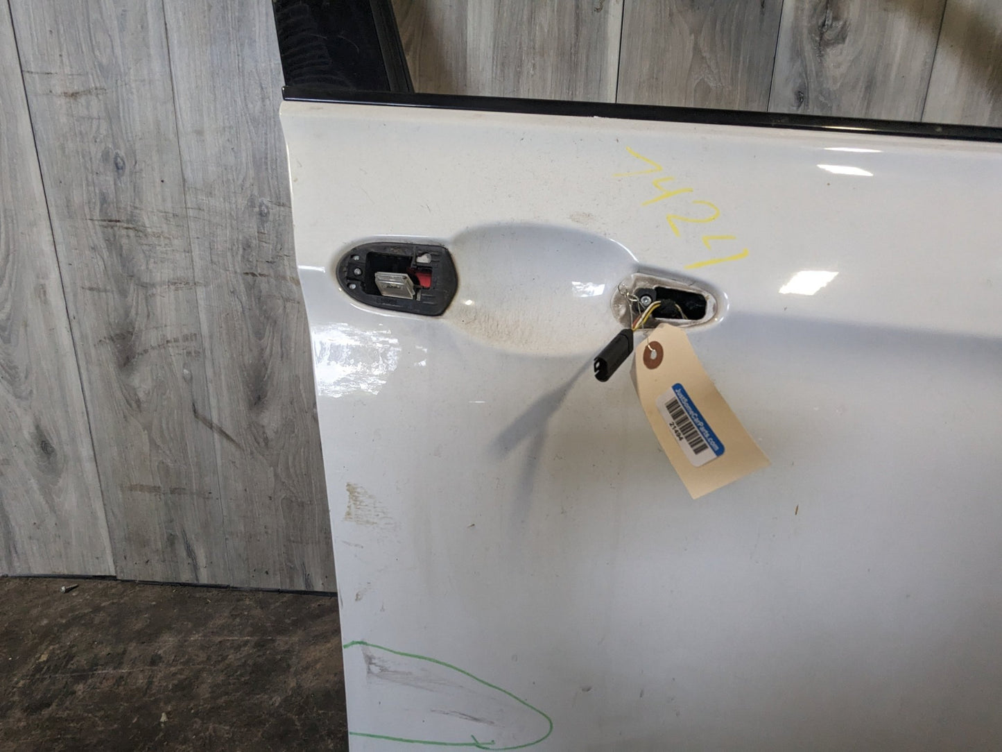 12-18 OEM BMW F30 F80 Sedan Front Right Passenger Door Shell Panel w/Glass White