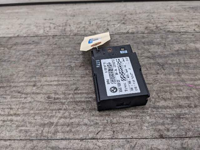 07-10 OEM BMW E92 Left Right Seat Belt Control LCPA Module Unit