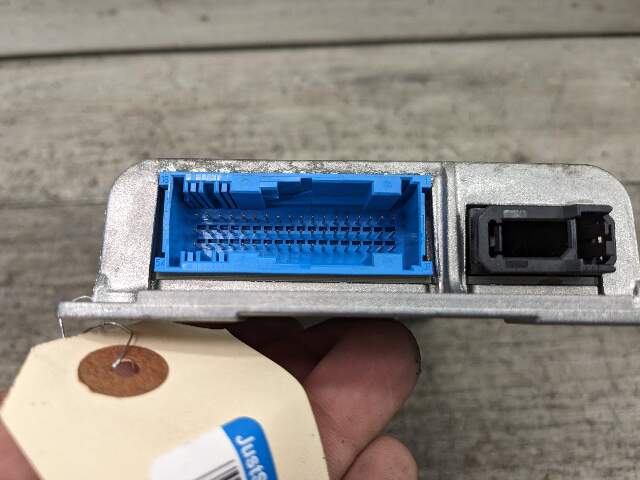 OEM BMW E82 E88 E90 E92 E93 M3 High Basis SVS MULF2 Becker Bluetooth Module
