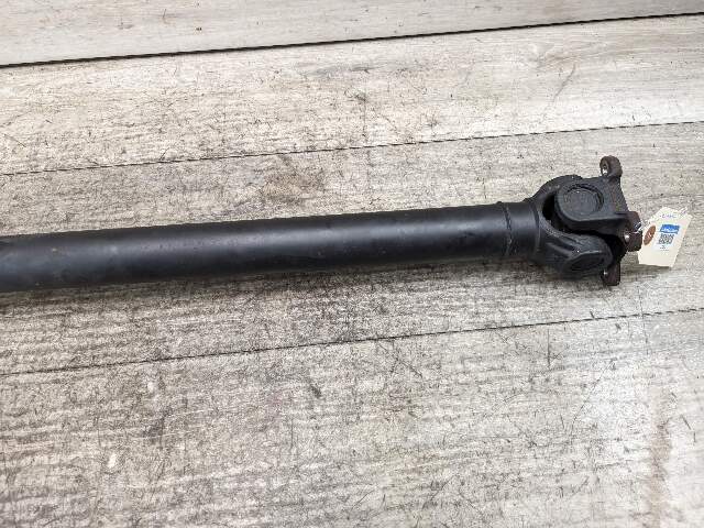 OEM BMW F22 F23 F30 F32 F33 F36 Front Driveshaft Drive Shaft Axle Propeller