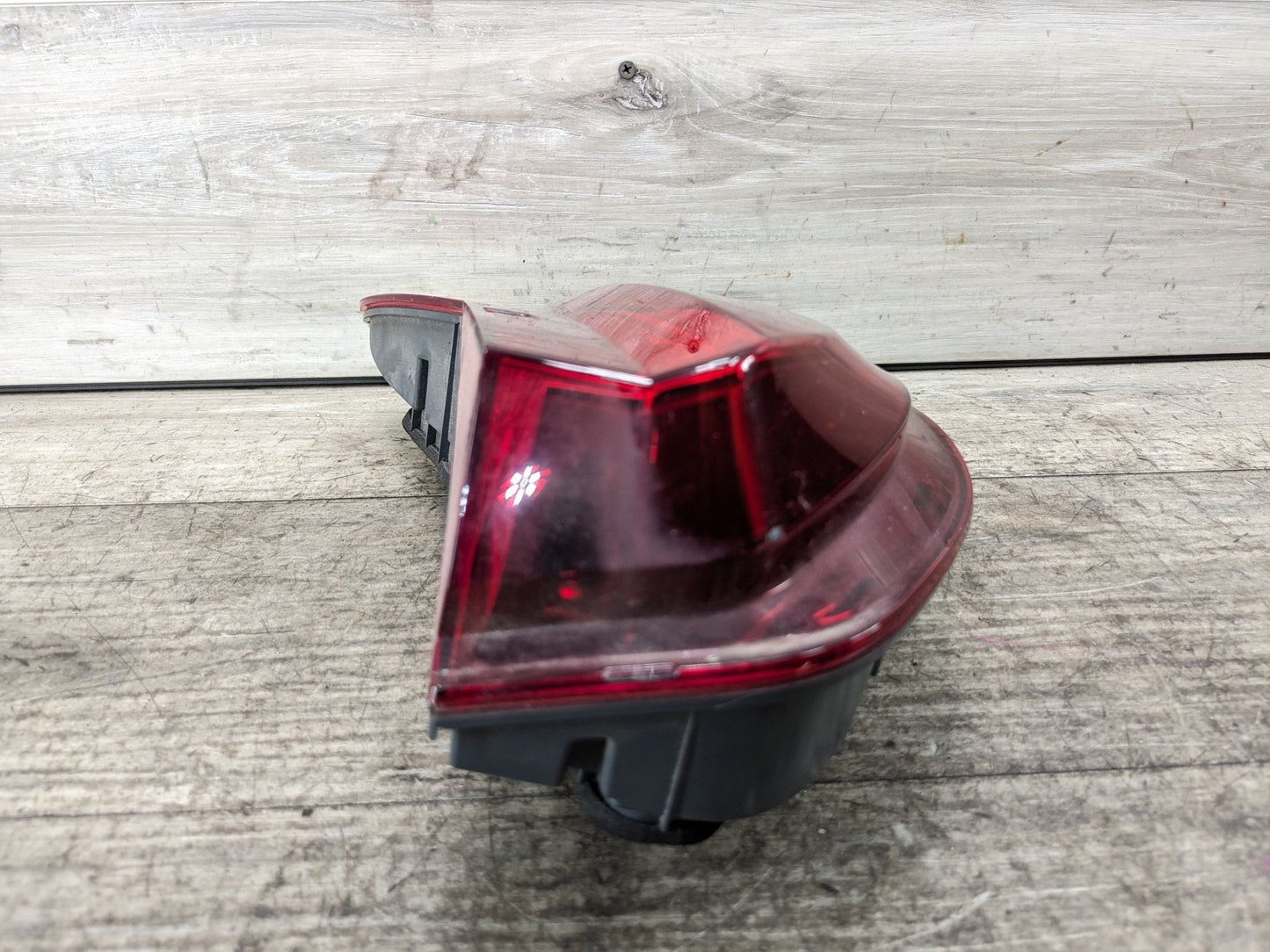 16-19 OEM BMW G11 G12 740 750 Rear Passenger Side LED Inner Stop Tail Light