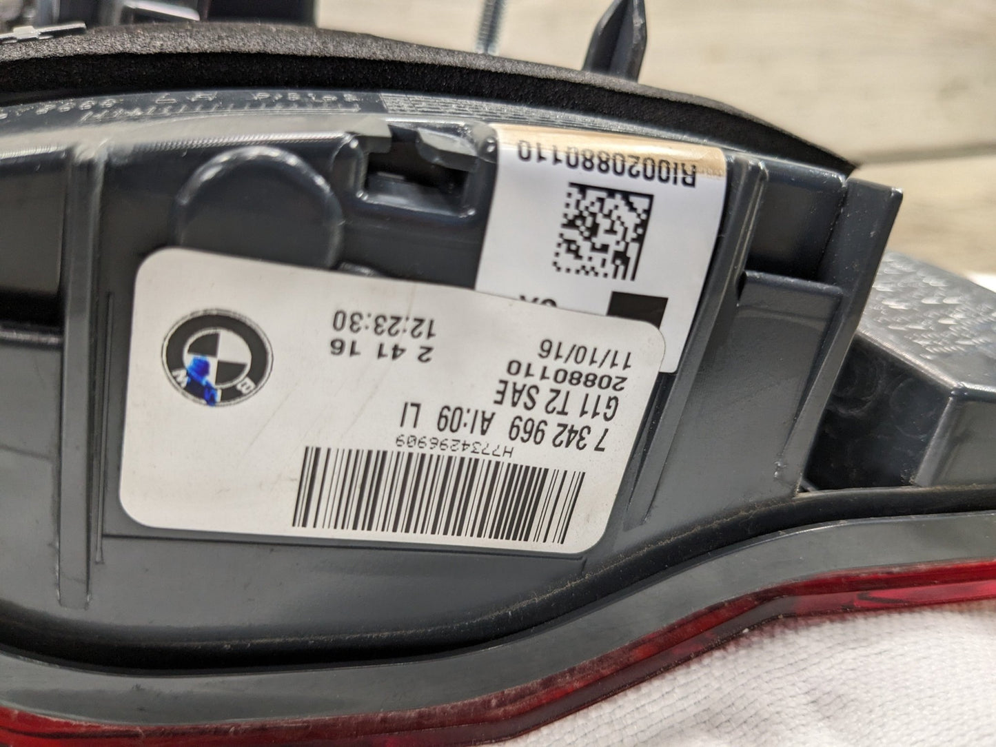 16-19 OEM BMW G11 G12 740 750 Rear Left Driver Side LED Inner Stop Tail Light*