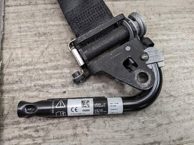 OEM BMW F15 F16 F85 F86 X5 X6 Front Right Seat Belt Seatbelt Retractor