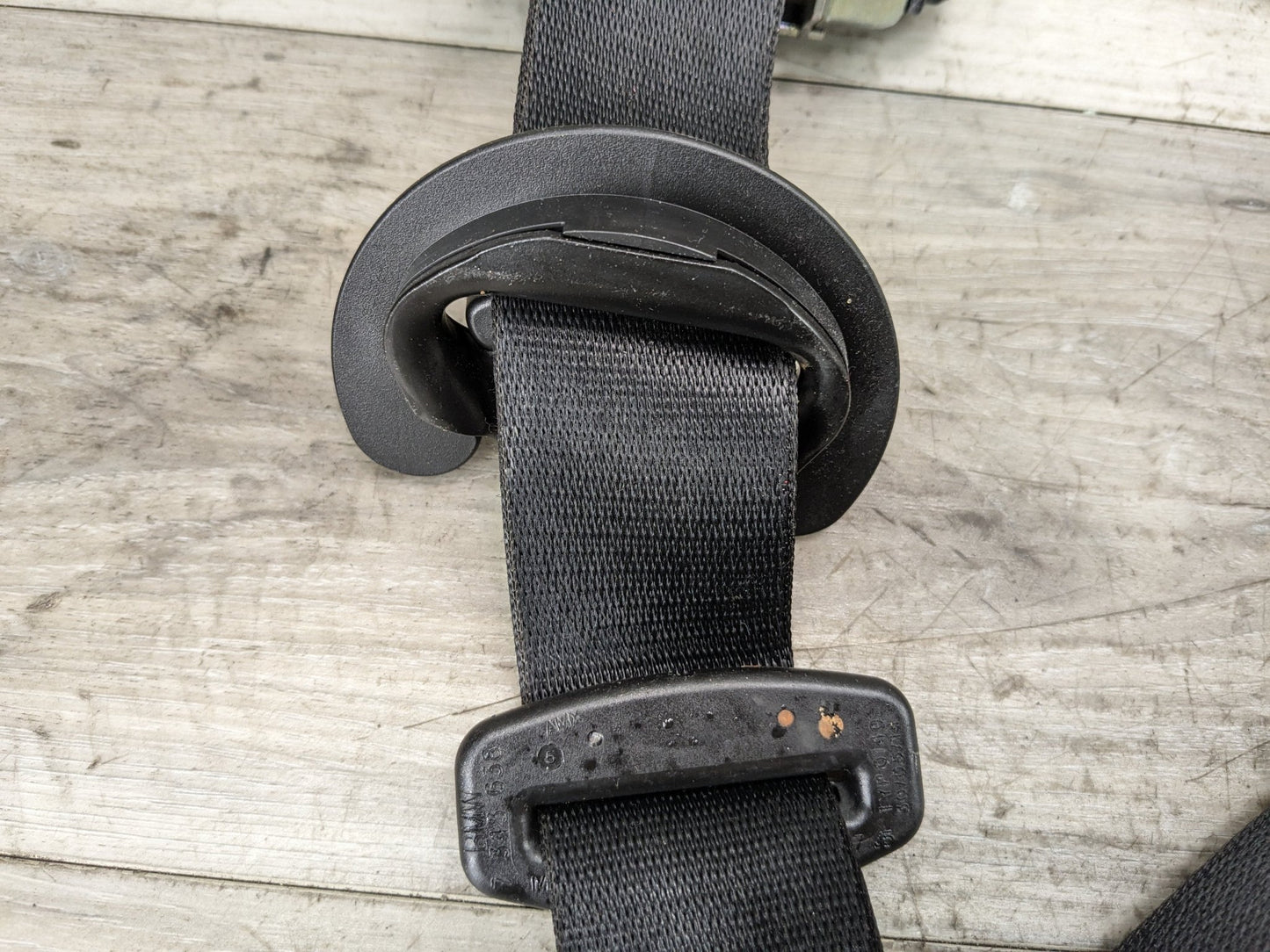 OEM BMW F15 F16 F85 F86 X5 X6 Front Right Seat Belt Seatbelt Retractor