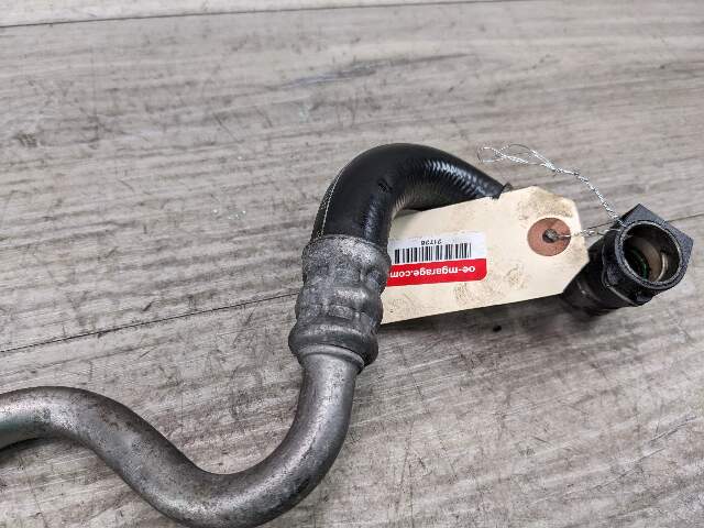 OEM BMW F22 F30 F32 235 335 435 N55 Engine Oil Cooler Pipe Line Inlet