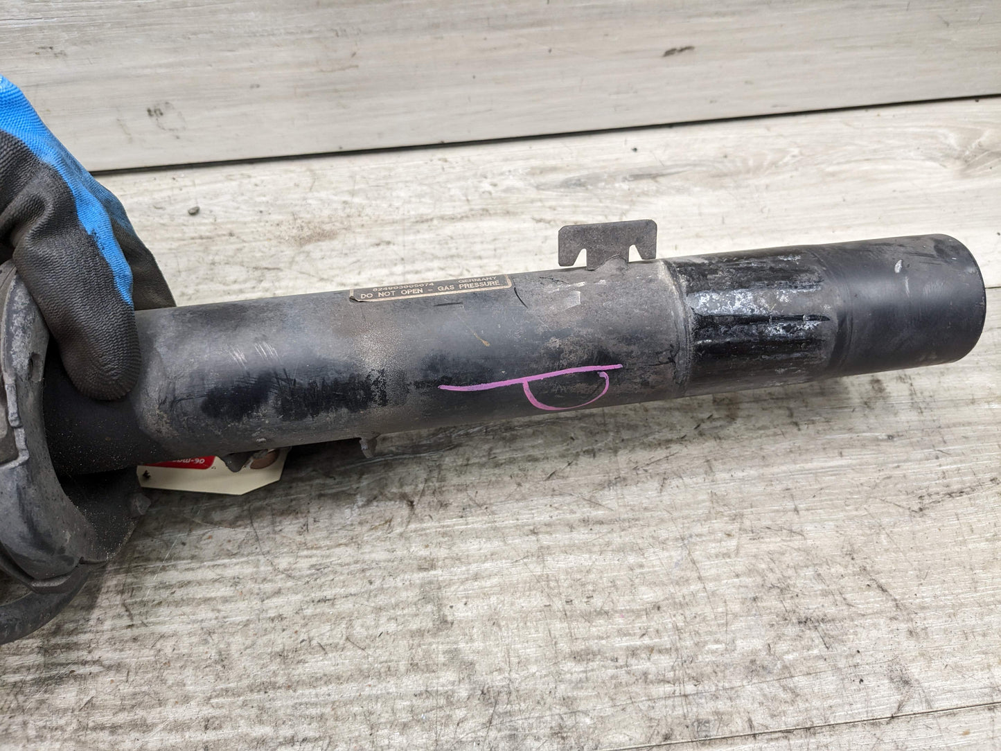 08-13 OEM BMW E82 Coupe Front Right Passenger M Sports Suspension Strut Absorber