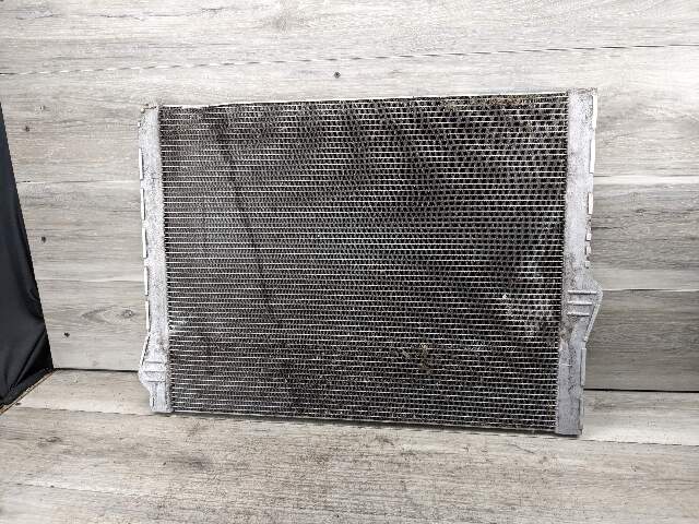 12-18 OEM BMW F10 M5 F06 F12 M6 Engine S63 Main Radiator Cooling*