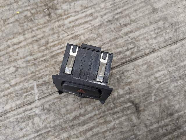04-13 OEM BMW E90 E92 E93 Center Door Lock Hazard Warning Flasher Control Switch