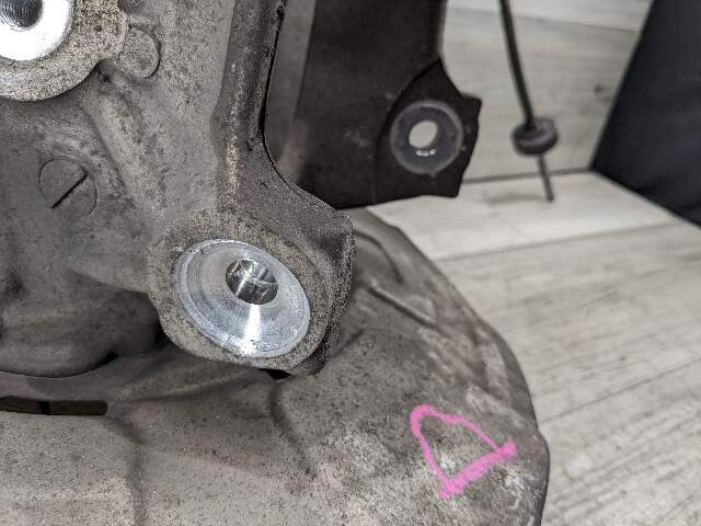 OEM BMW F85 F86 F15 F16 X5 X6 Rear Left Side Spindle Hub Carrier Knuckle