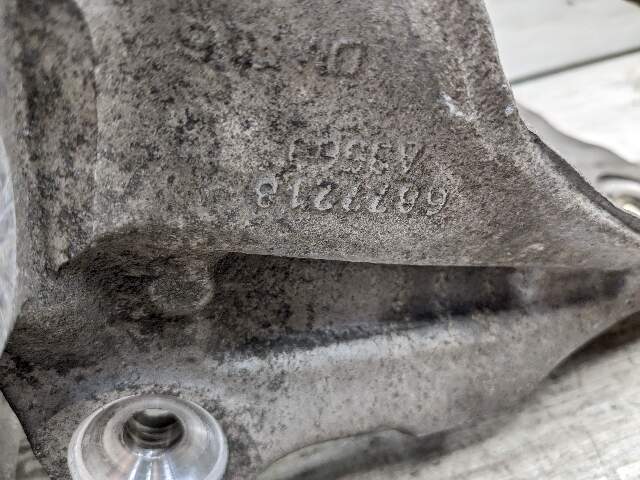 OEM BMW F85 F86 F15 F16 X5 X6 Rear Right Side Spindle Hub Carrier Knuckle